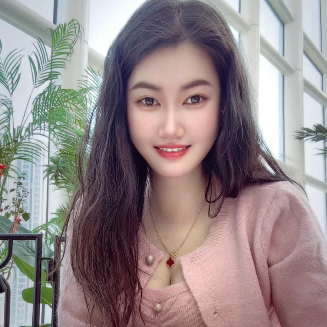 婷宝爱上美食👄
