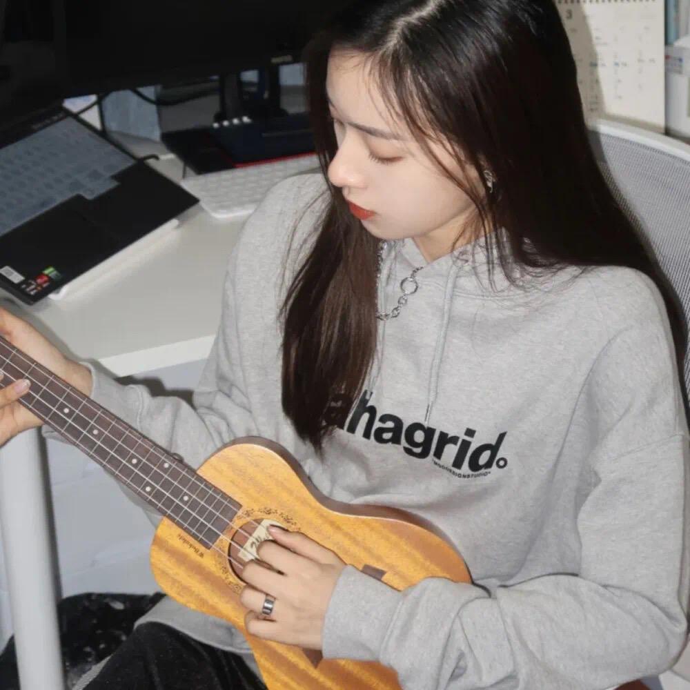 小鸟游六花-