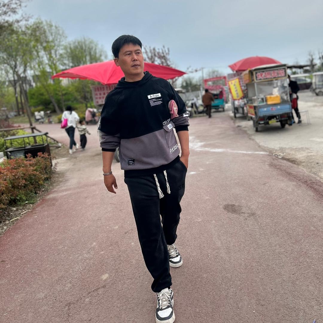 小志（志哥的平庸生活）