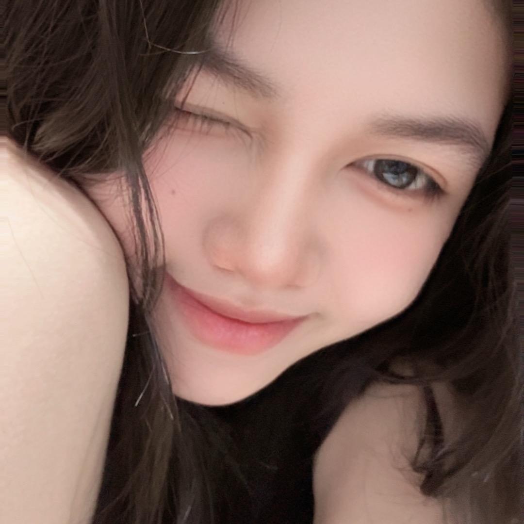 莎莎 Nisa🤍🌸🇰🇭