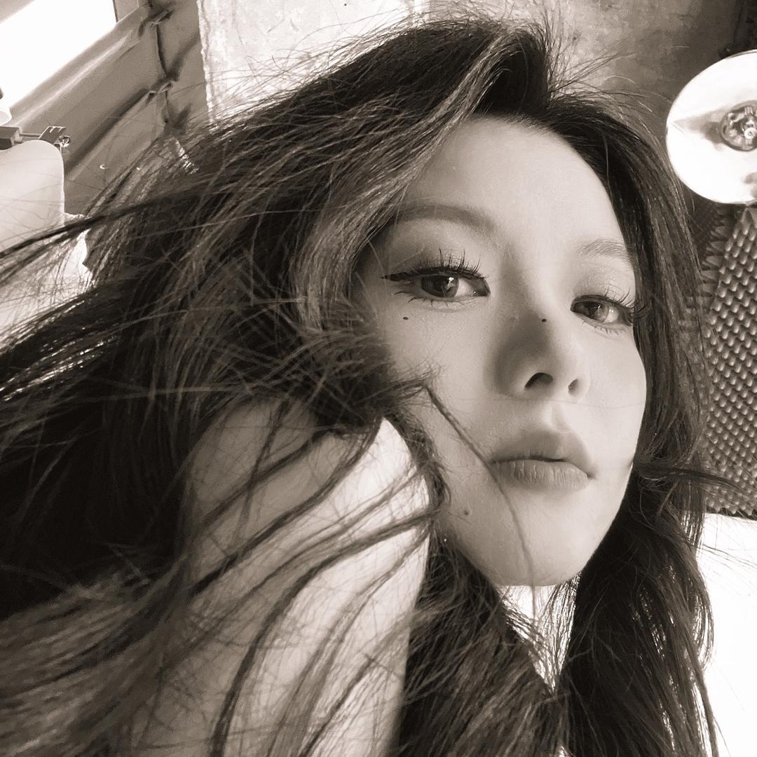 阿佳