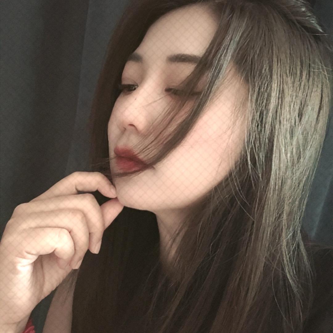 山山嘚久。💭