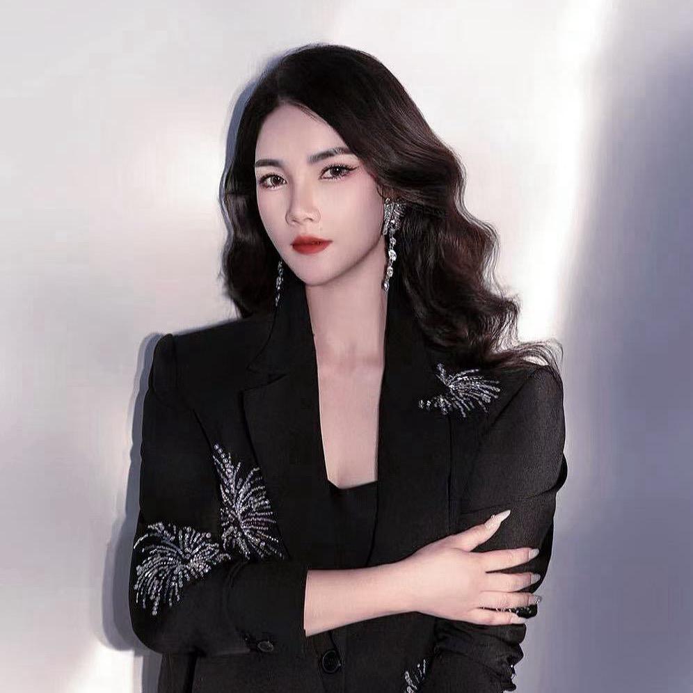 亚亚老师丨双美Ya