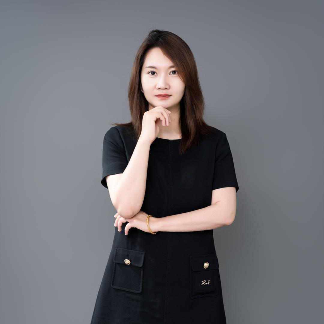 周院长媛芳（三胎怀孕中）