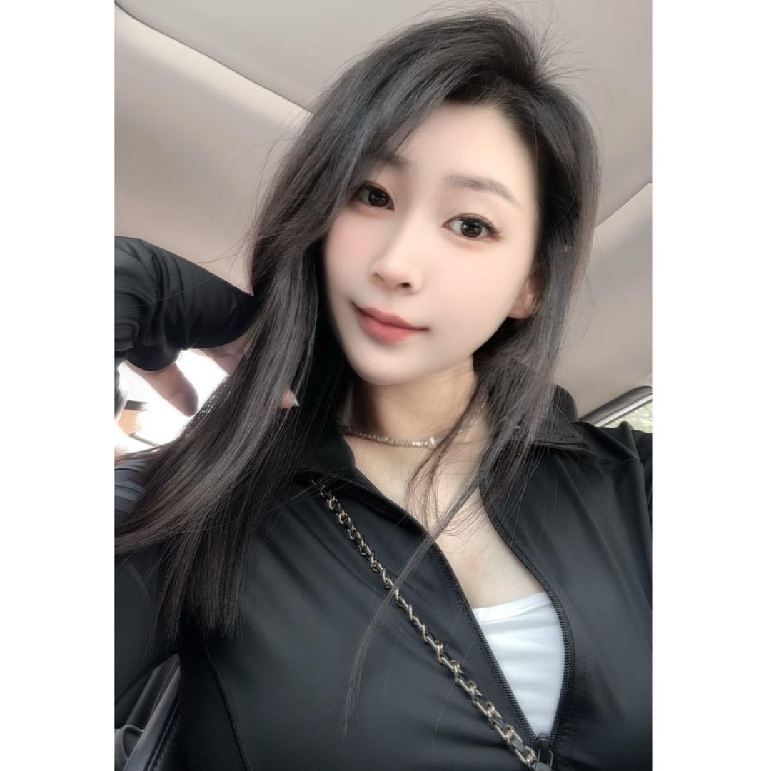 黄了了