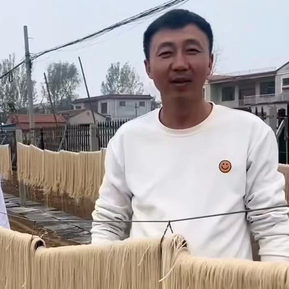 小 辉