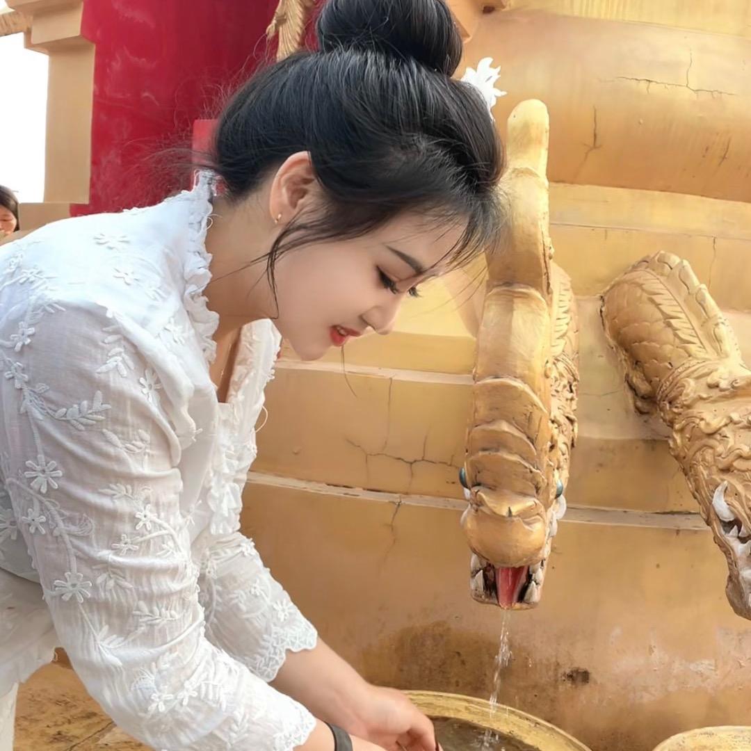 杨宝宝