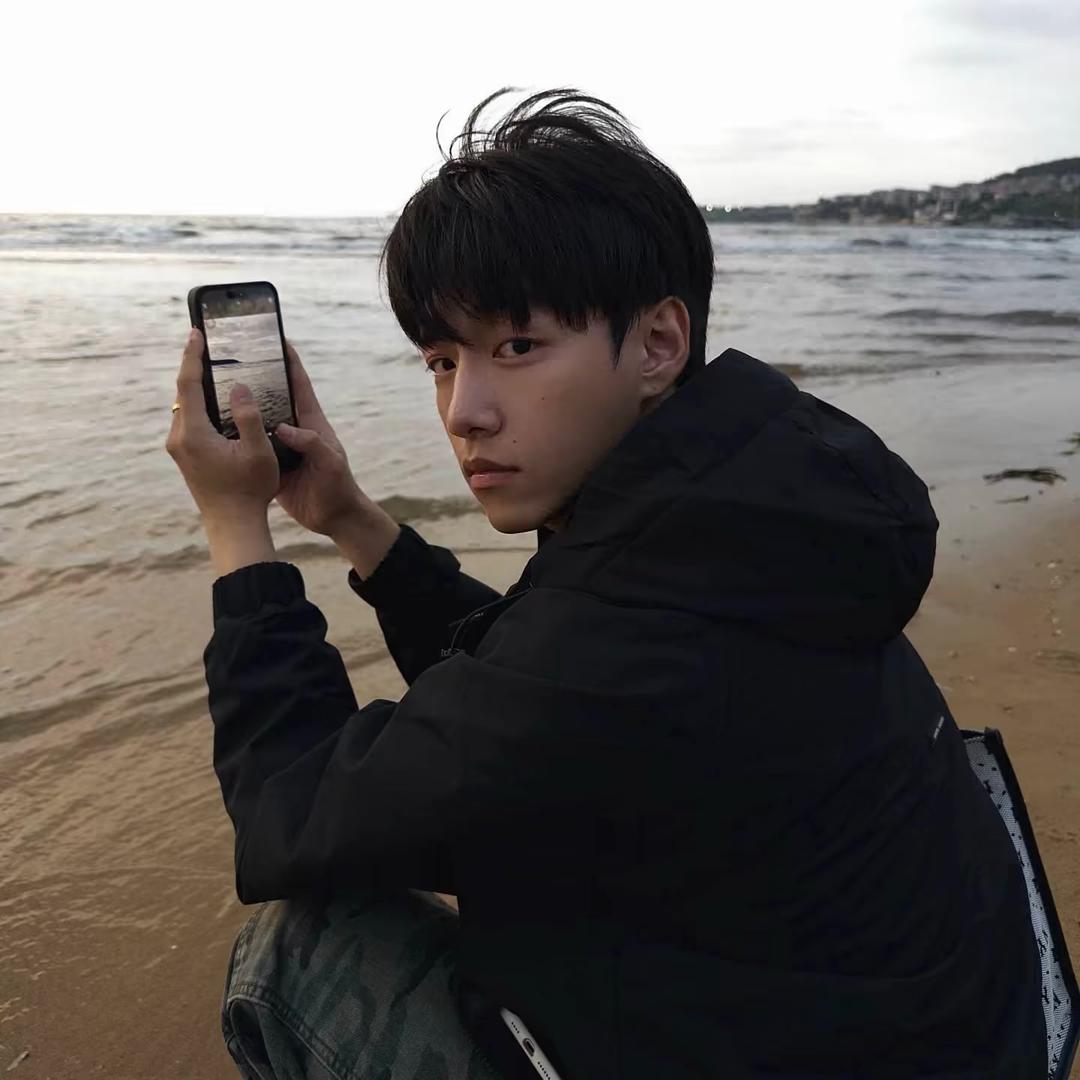 周游-