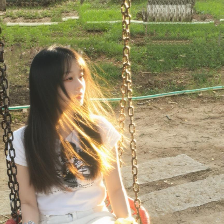 小眼睛不是没睡醒_