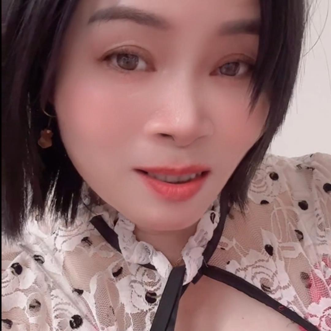 @红红