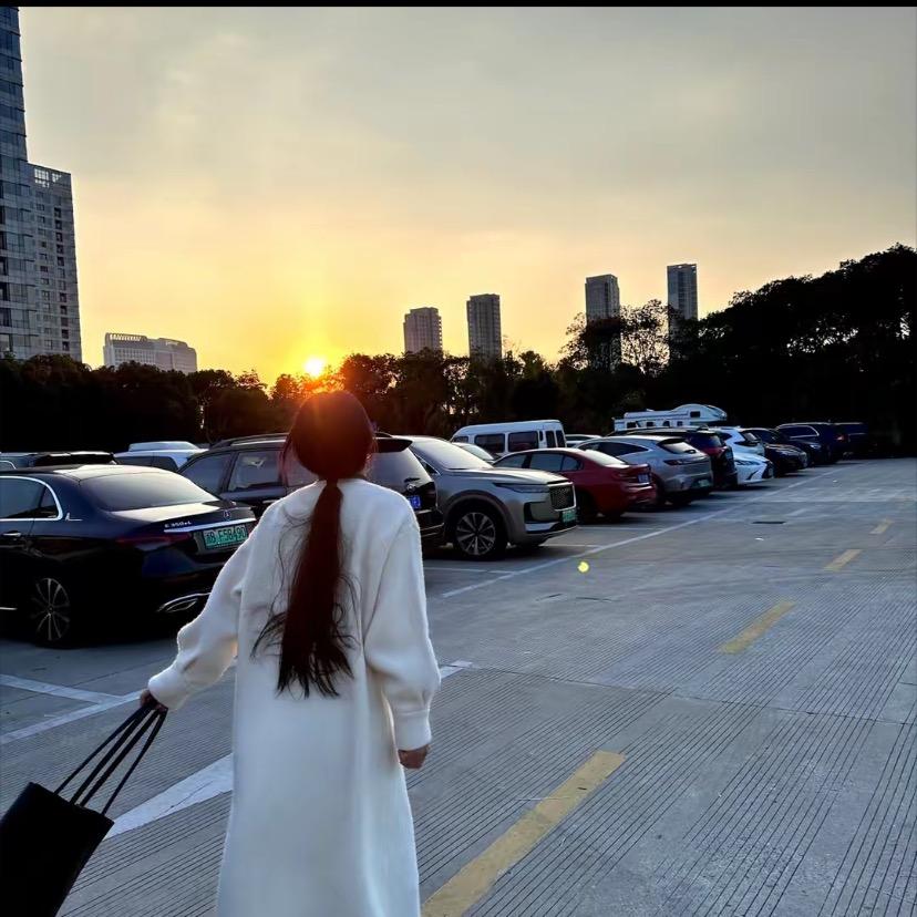 思佳女装