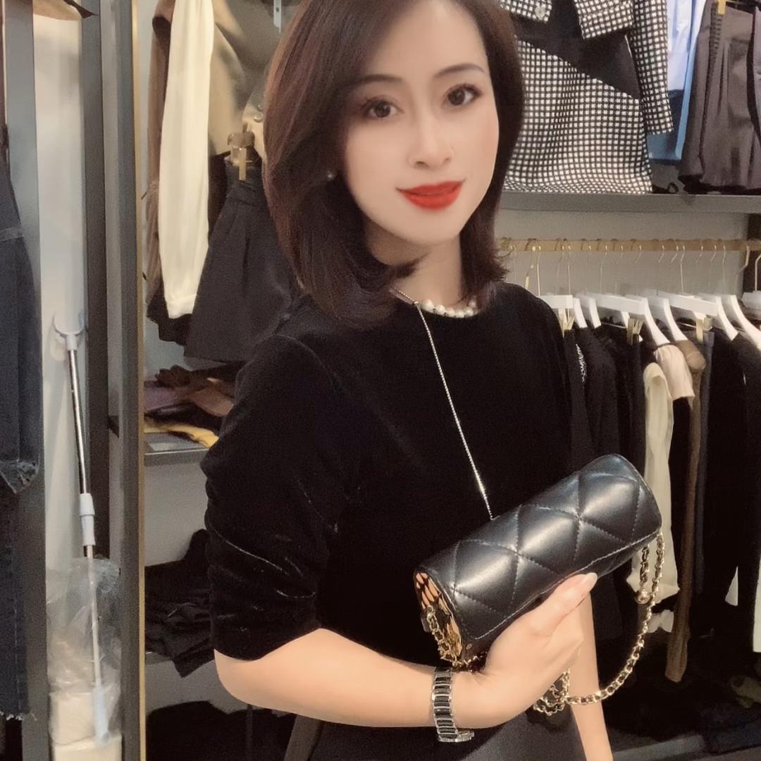 瑞安仙降巜雪芬名店》精品服饰．