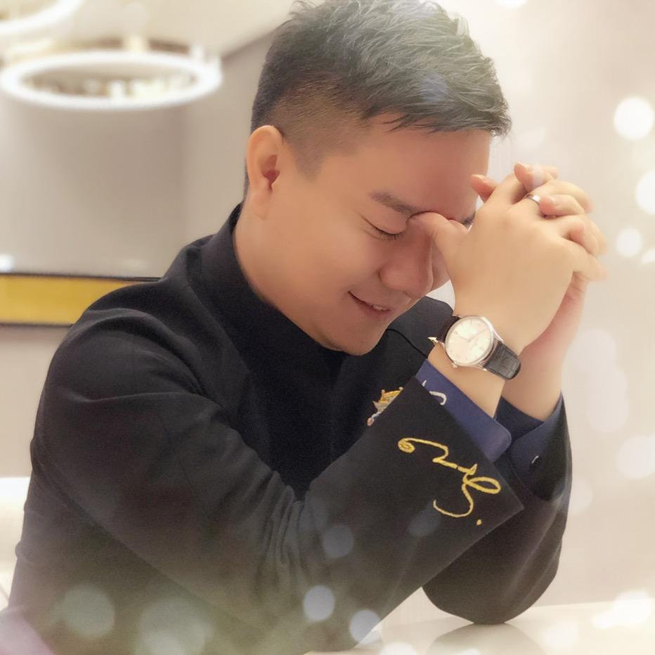 主持人刘旭