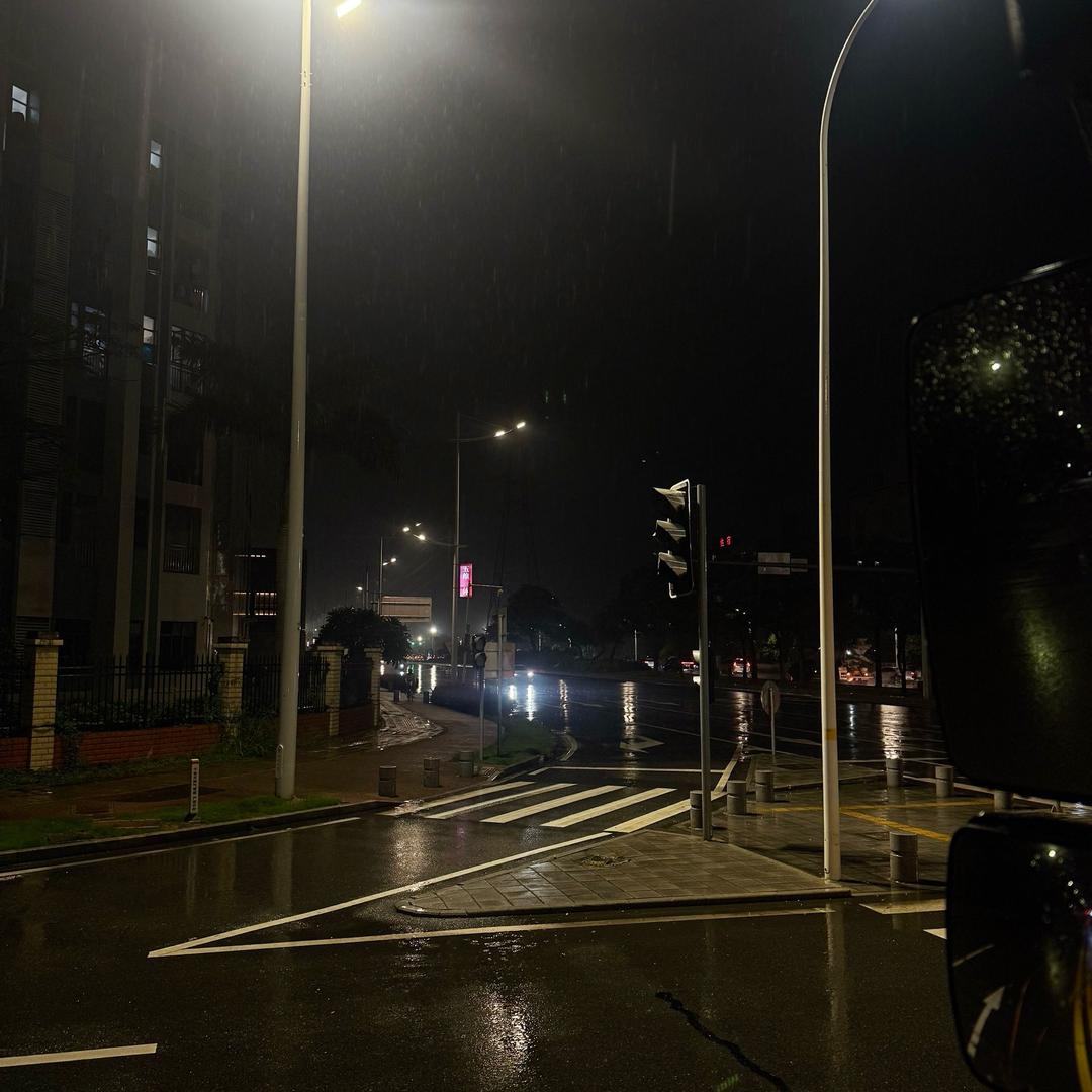 向奥琦