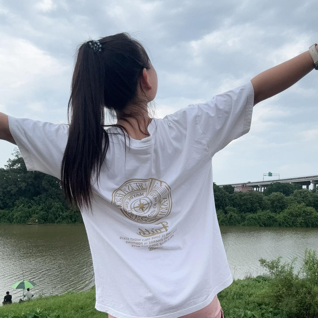 💋胭脂 🕊️