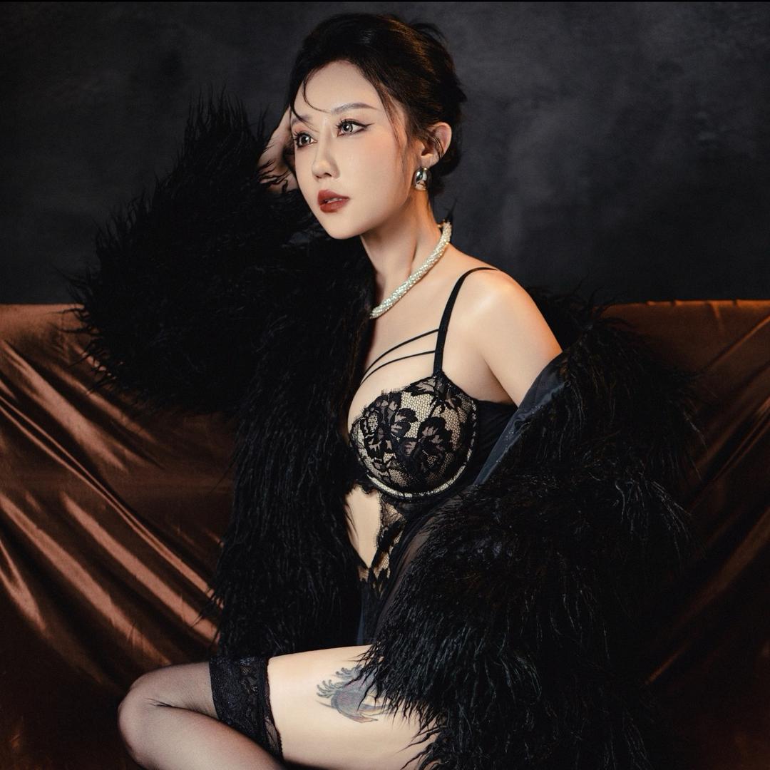 麻花小爱