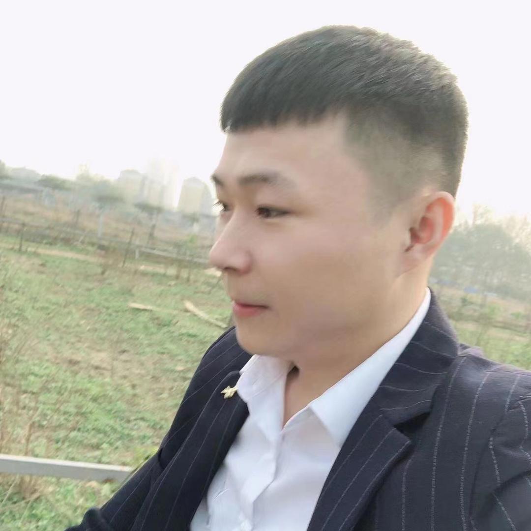 小莫同学👨‍🎓(工作室招募男团女团)