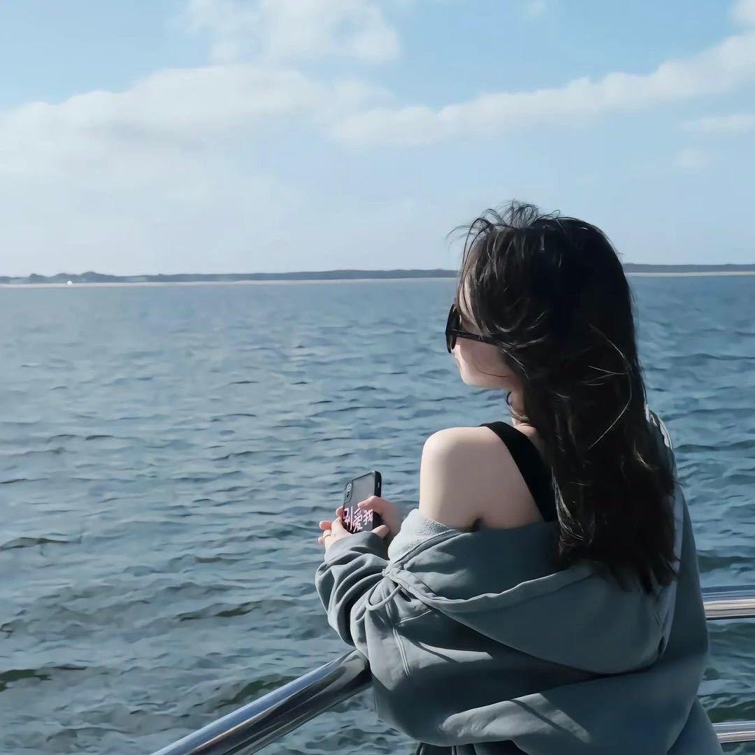 沫沫羽绒服严选