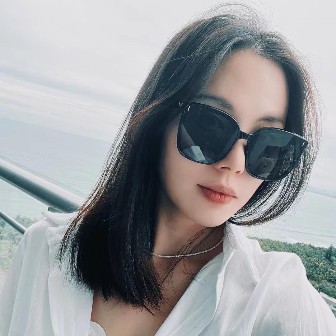 Sarah-11