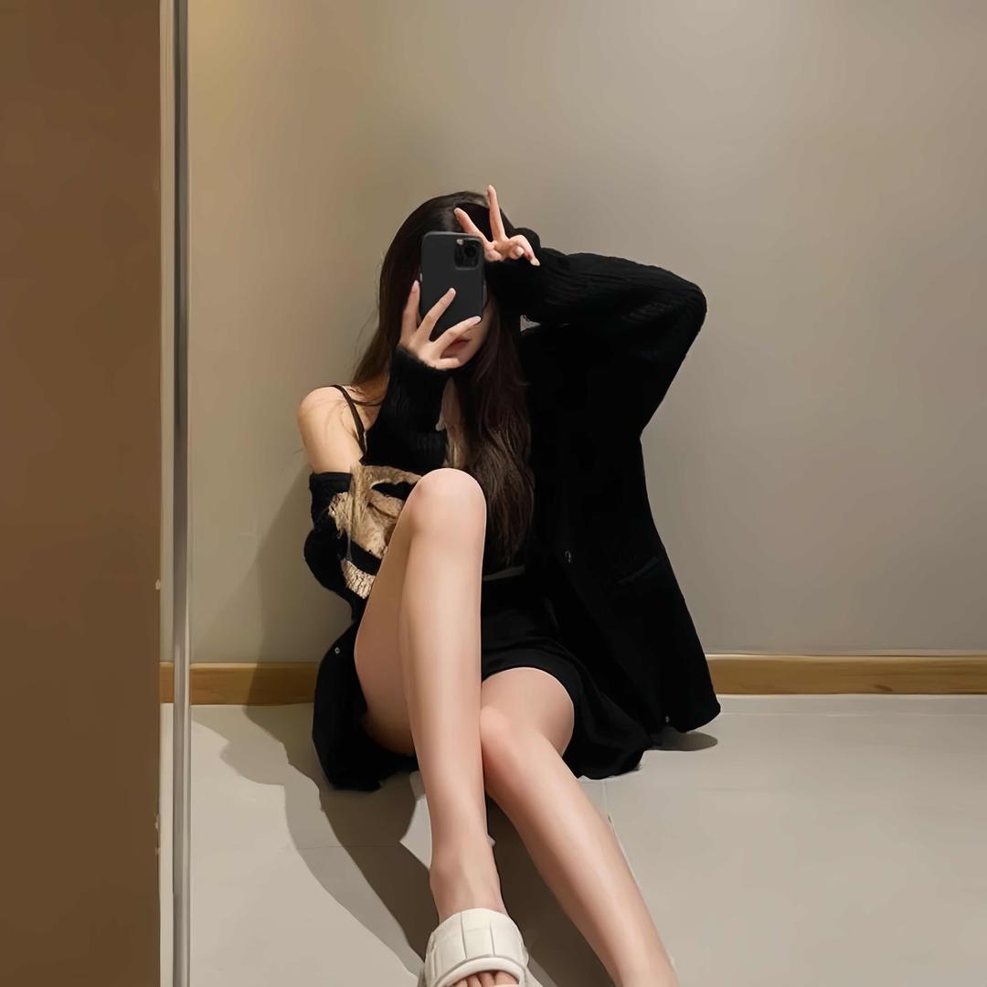 是CC吖~