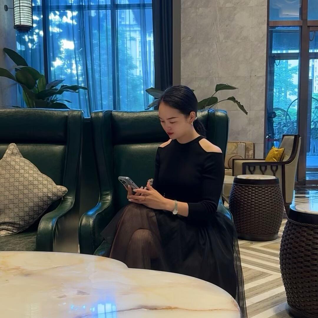 成都素颜肌晴晴