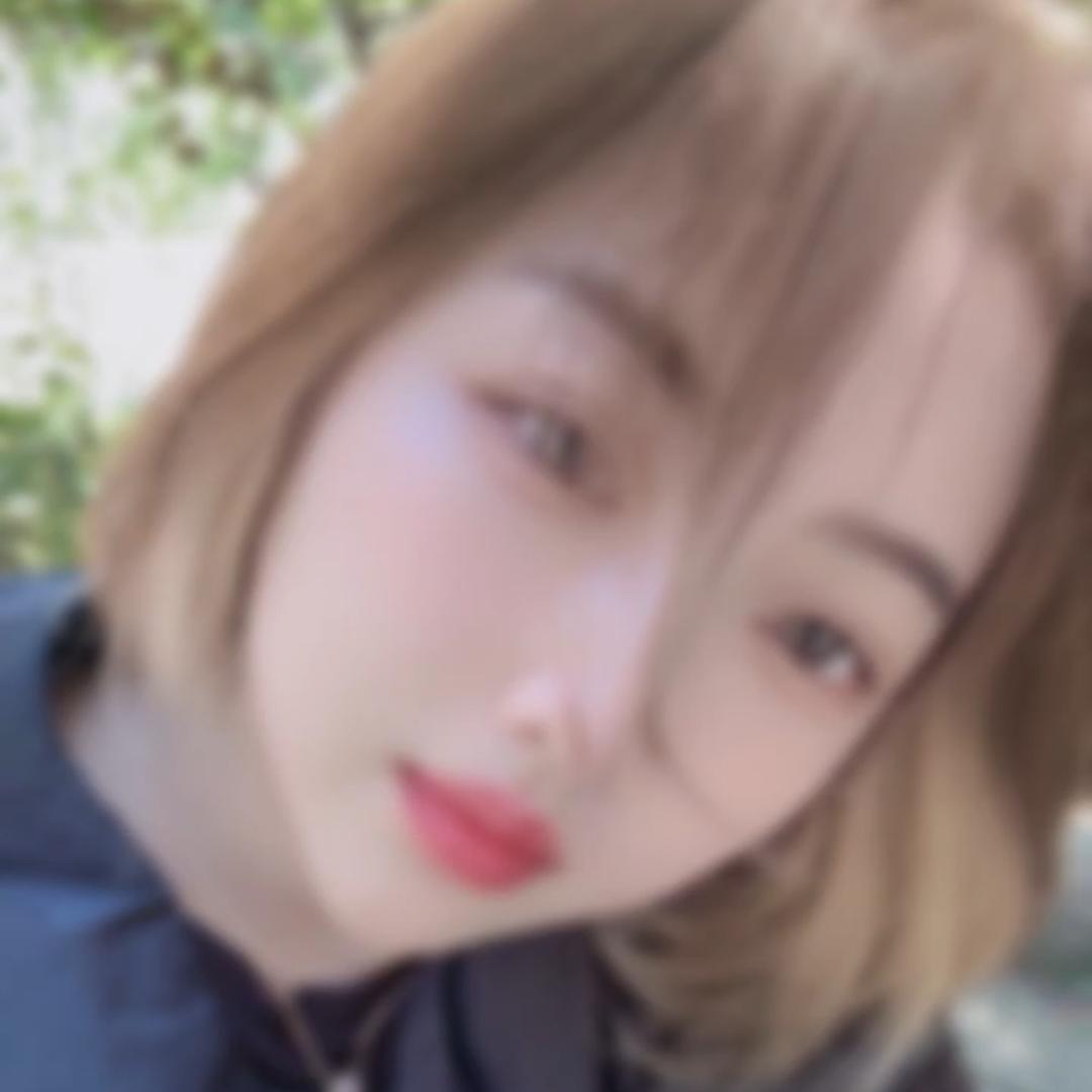 嗯哼.