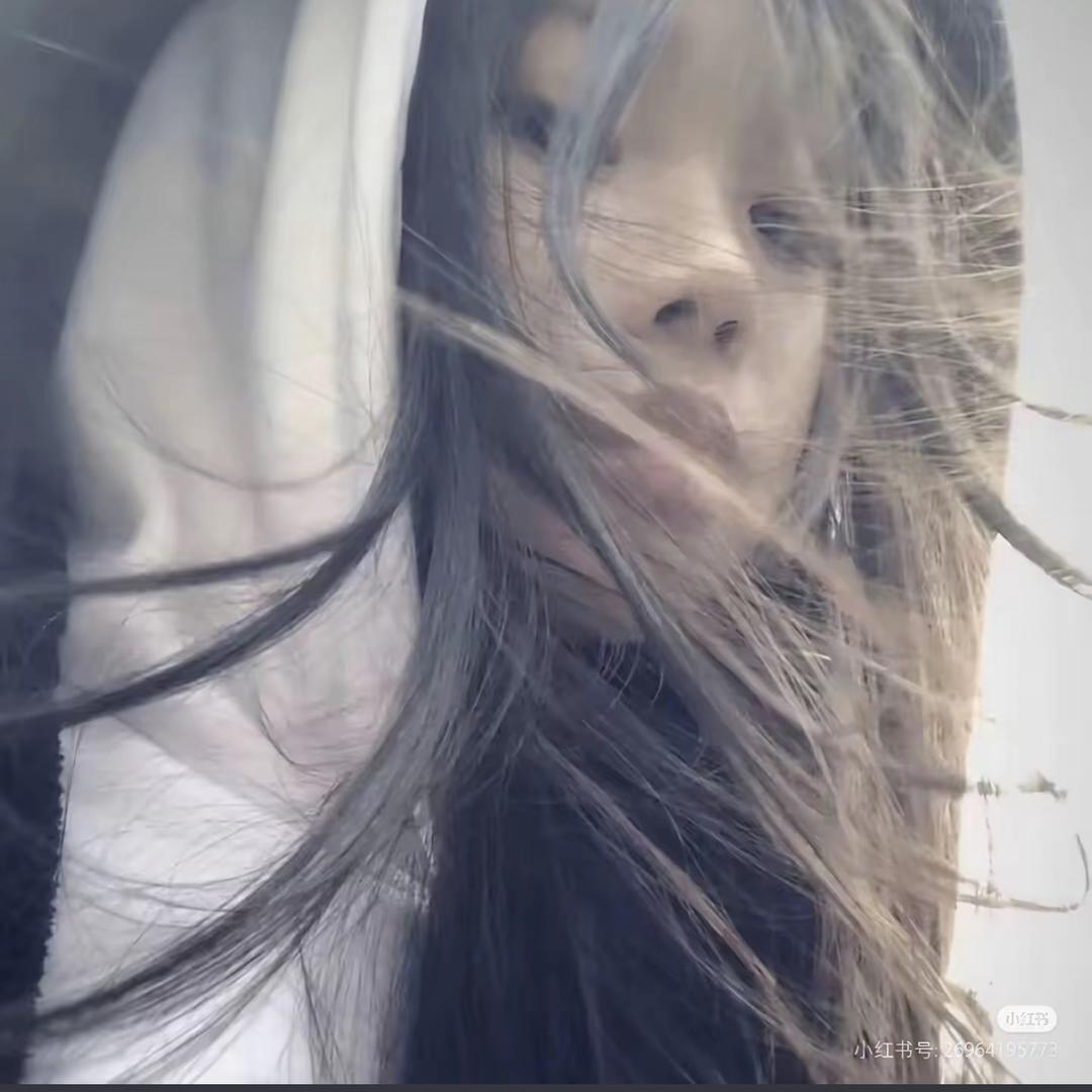 诗欣^🚬