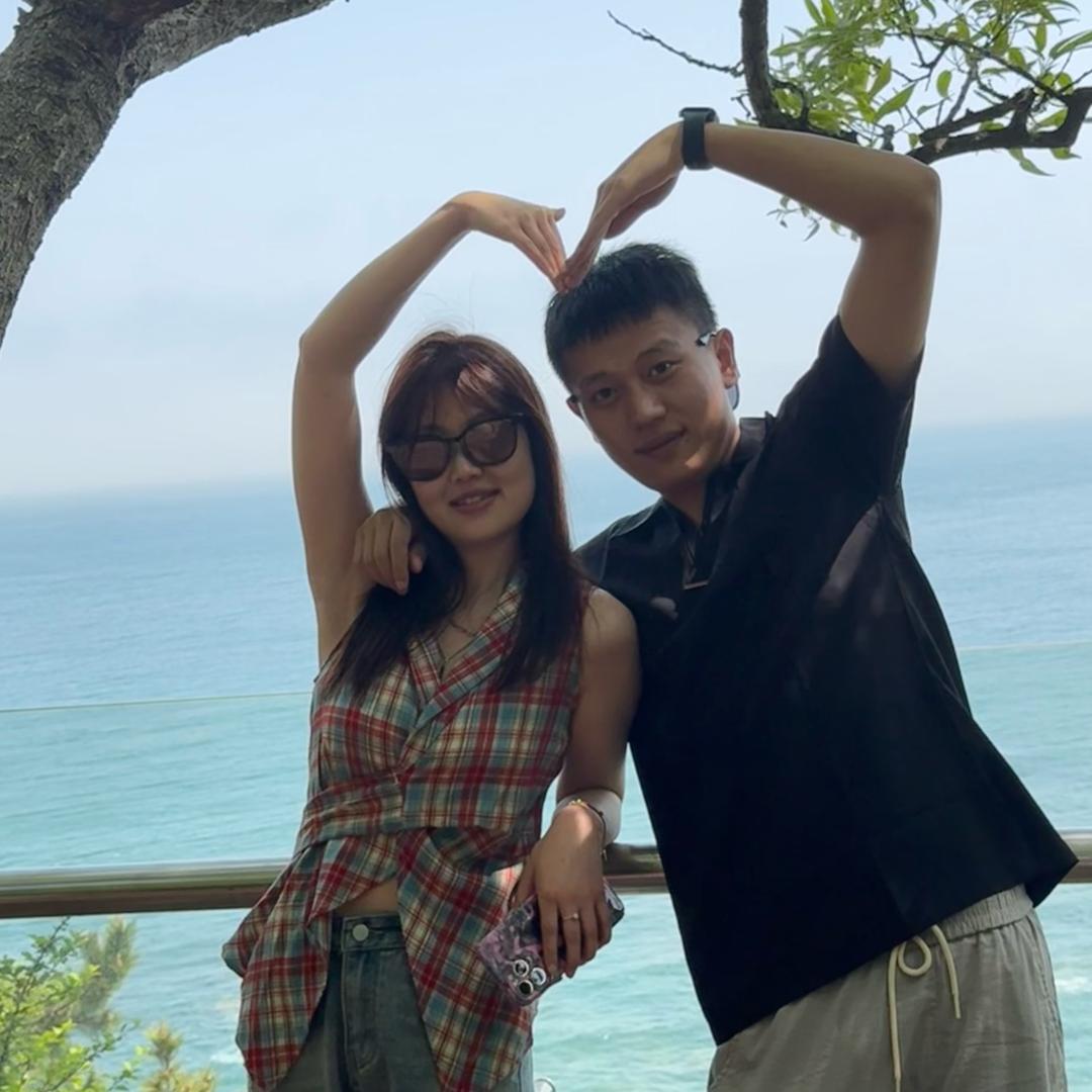 东东—