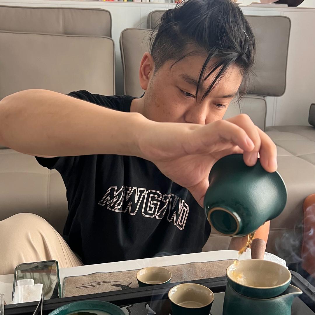焱哥不暴躁。