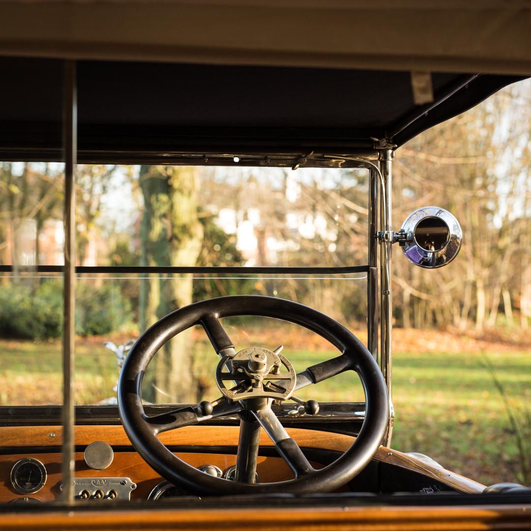 木匠哥-经典古董车修复