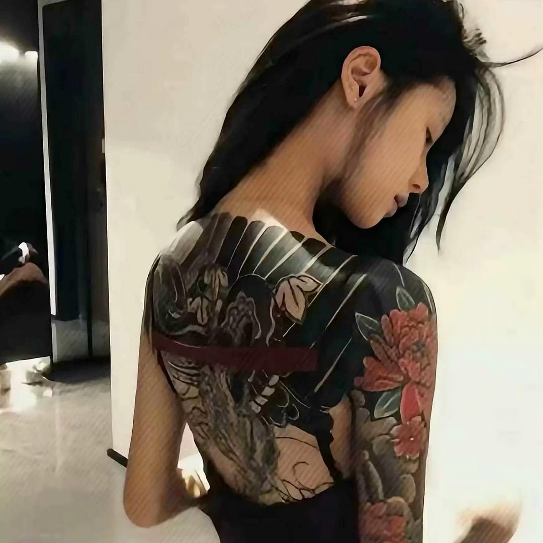 你怎么贱贱地🫧