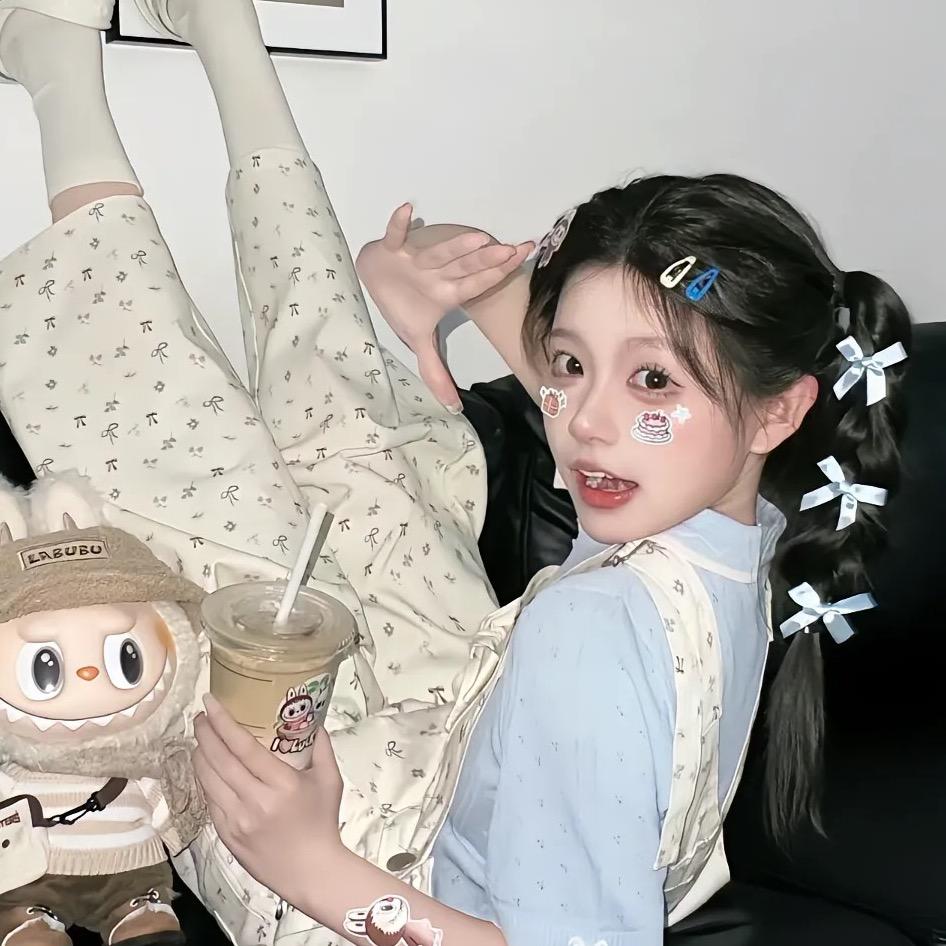 𝓱𝓾𝓲𝓱𝓾𝓲