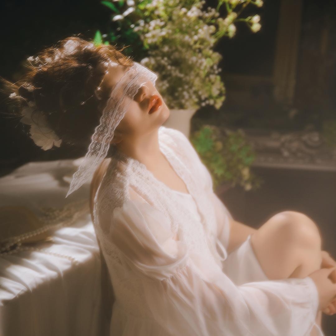 疯子摆摊卖回忆@