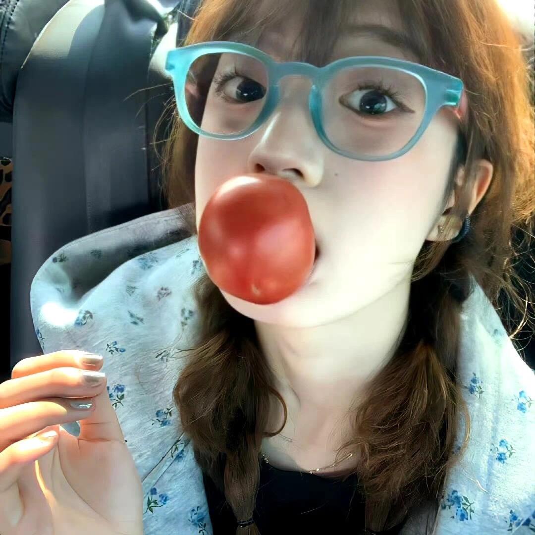 请我吃麦旋风哦