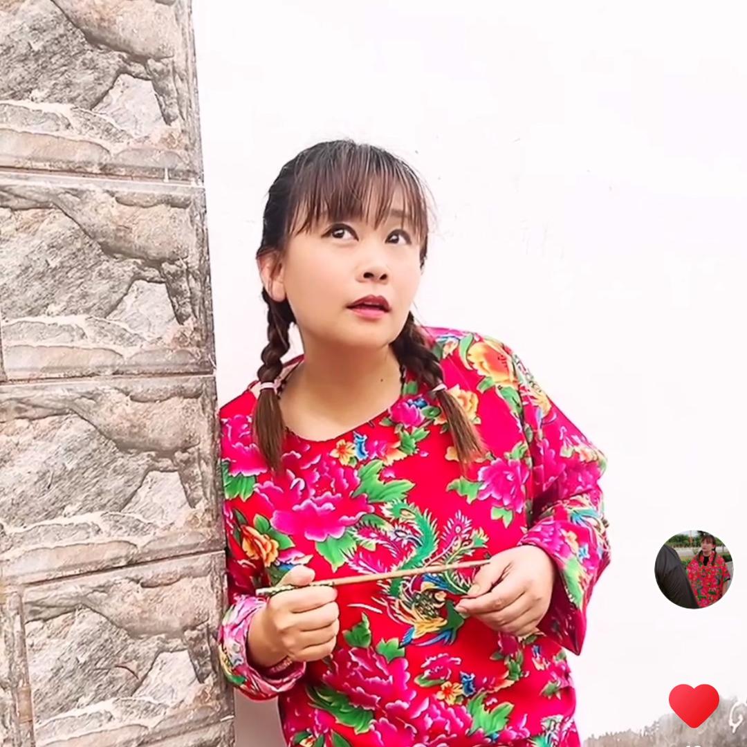 周清综合品类创意屋