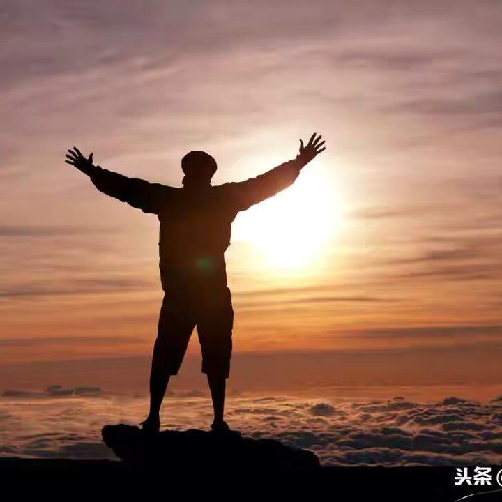 🌈王评论