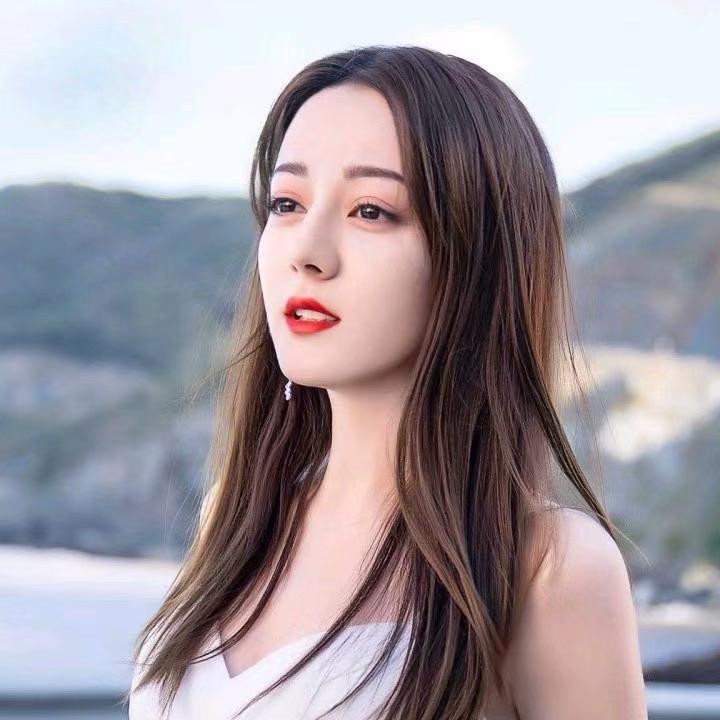 晶晶爱美丽