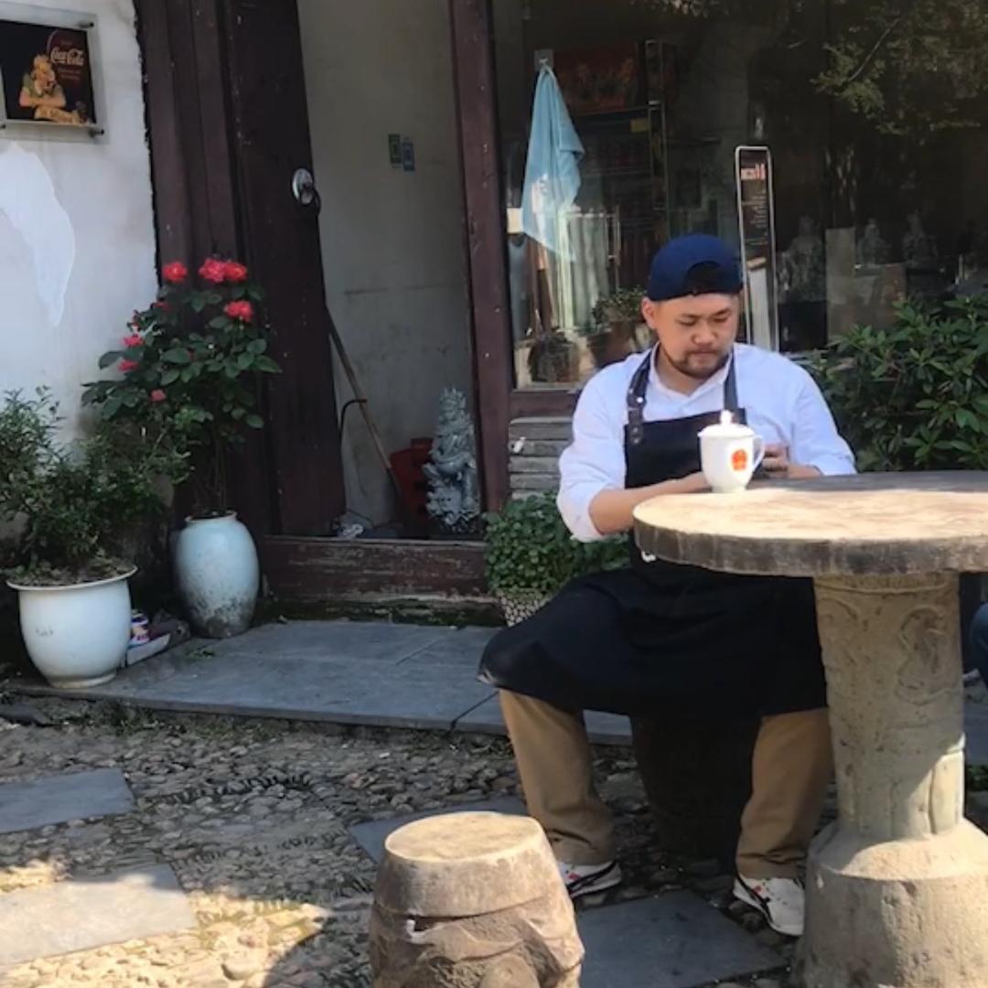 蛙先生刘航兵