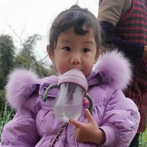 贝妞🍎