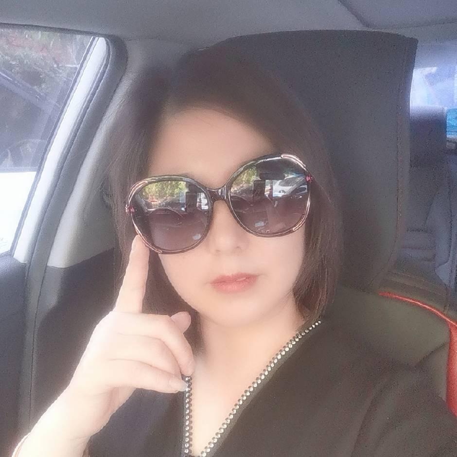 房东董姐
