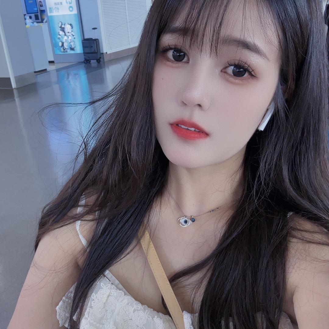 静静（十二月美甲美睫 ）