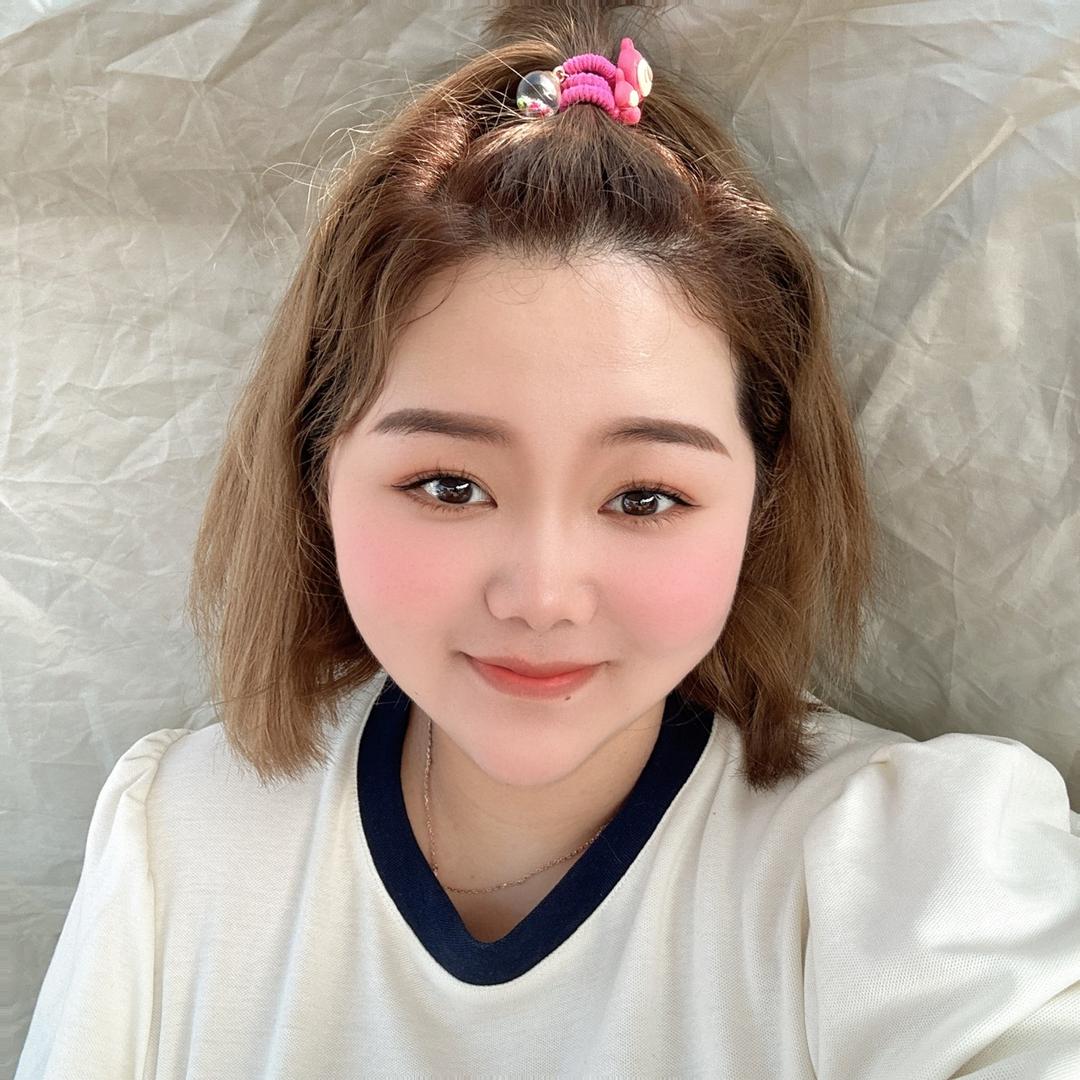 徐朵朵在大连