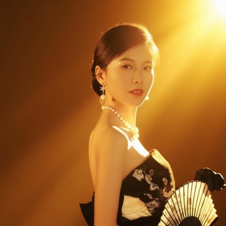 漫漫亦灿灿🫧