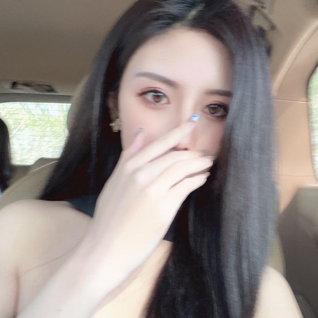 人间富贵花**