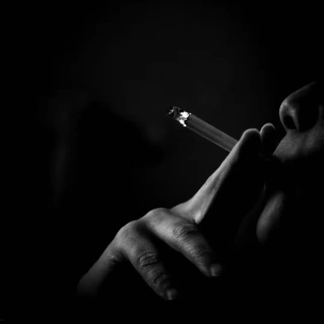 何如当初莫相识