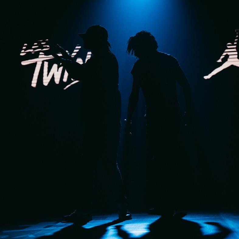 LesTwins_Offakeicial