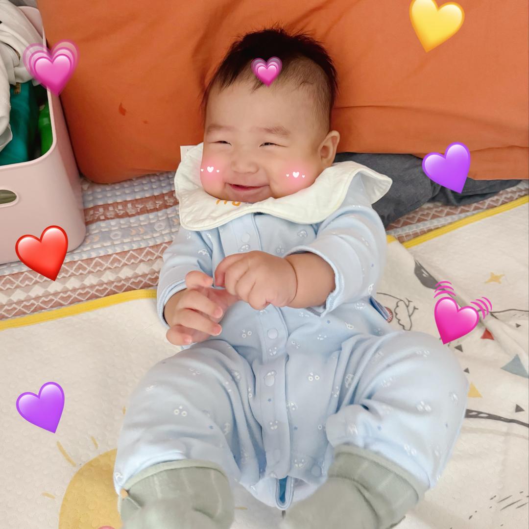 超爱笑的发财宝😍