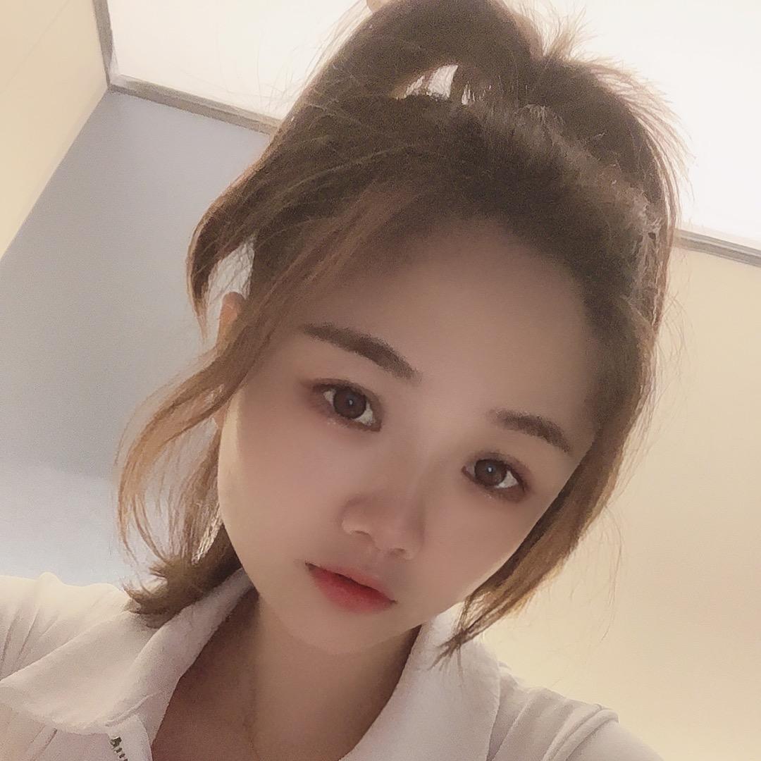 你的小虎牙🎀