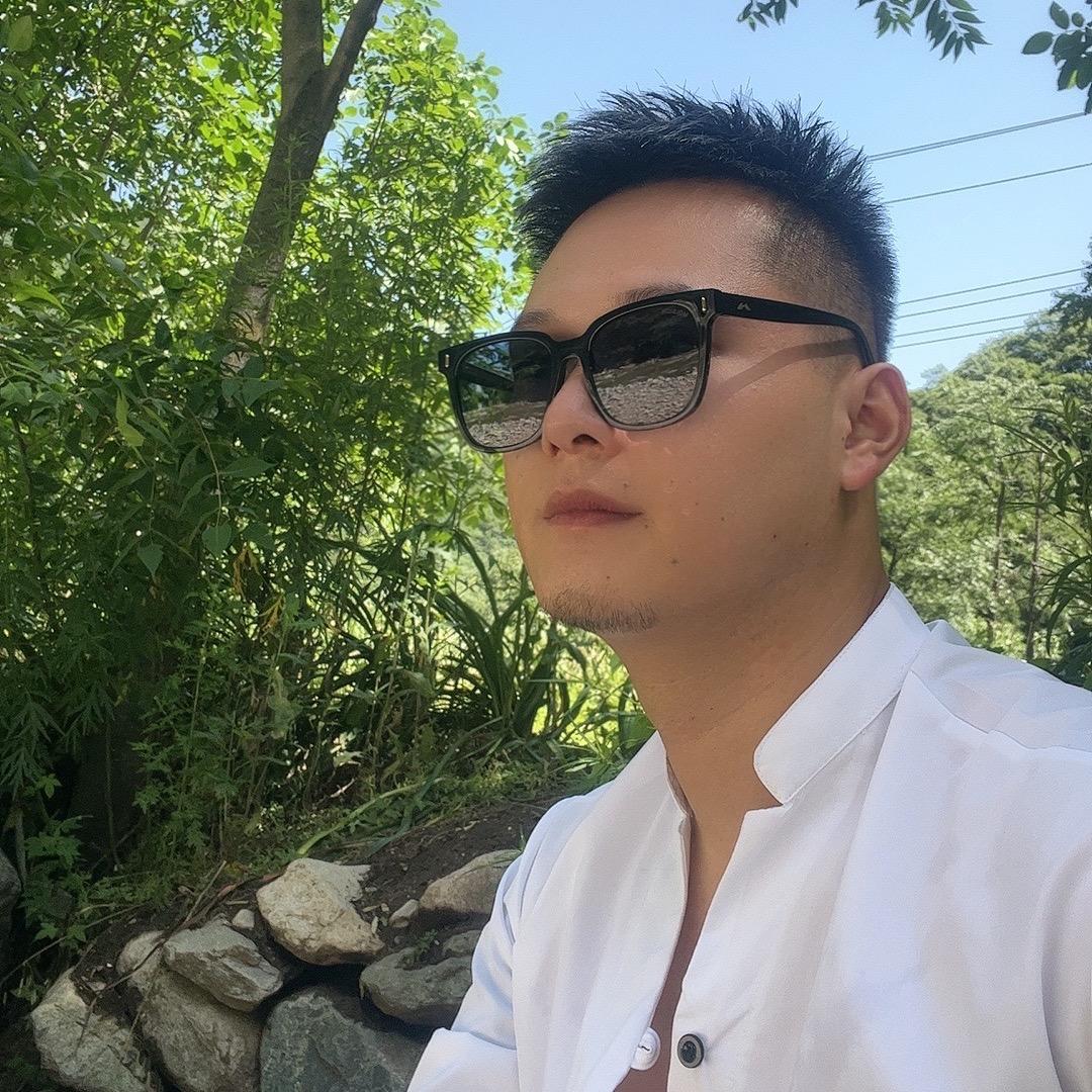 @一直向前看的小吴@