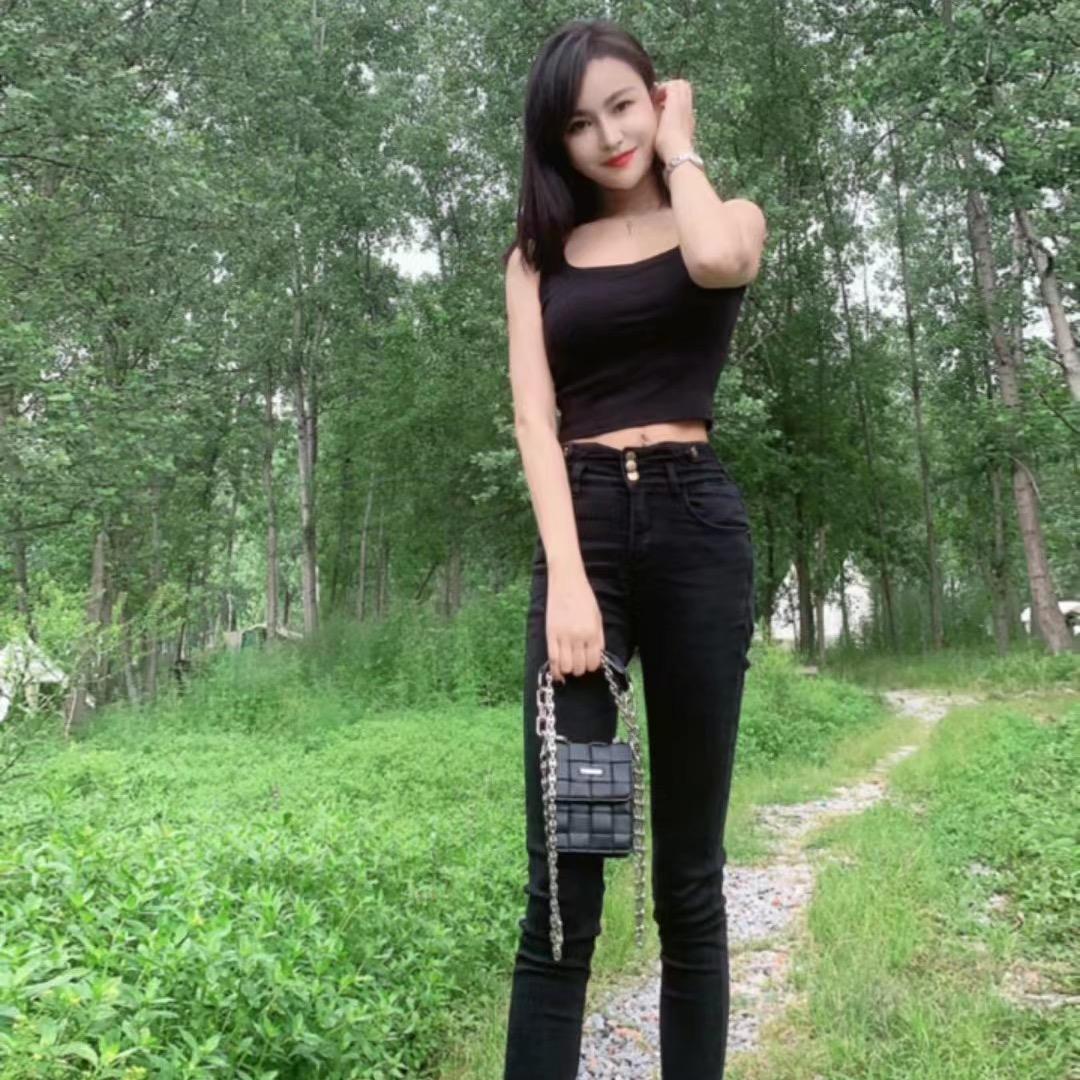 丽娜